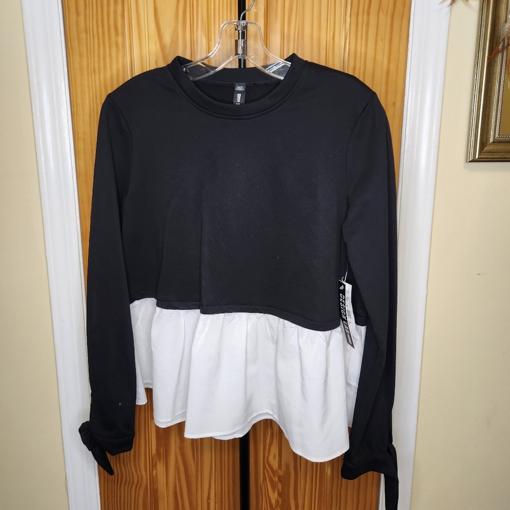 Black and White Long Sleeve Top